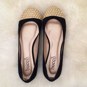 NWT BUCCO BETTY BLACK SUEDE FLATS SIZE 9